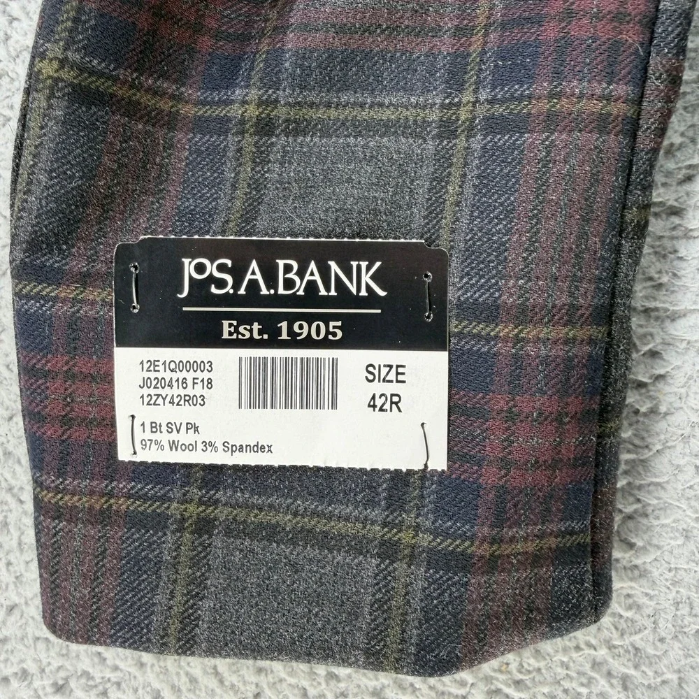 NEW Jos A Bank Plaid Tuxedo Dinner Jacket Satin Peak Lapel Burgundy Gray Men 42R